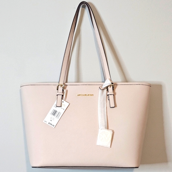 Michael Kors Leather Large Light Pink Jet Set Tote NWT No Call Outs Retail $298 - Picture 1 of 15